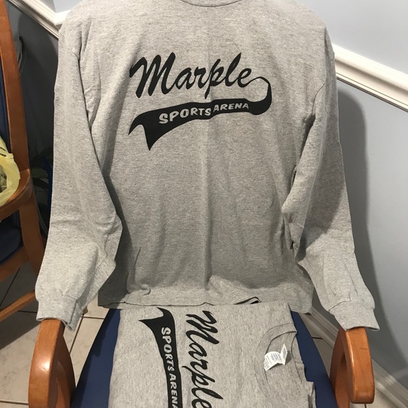 NWOT Bundle of men’s long-sleeved T-shirts - Picture 9 of 10